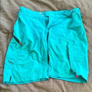 Yeti Women Mountain Bike Shorts